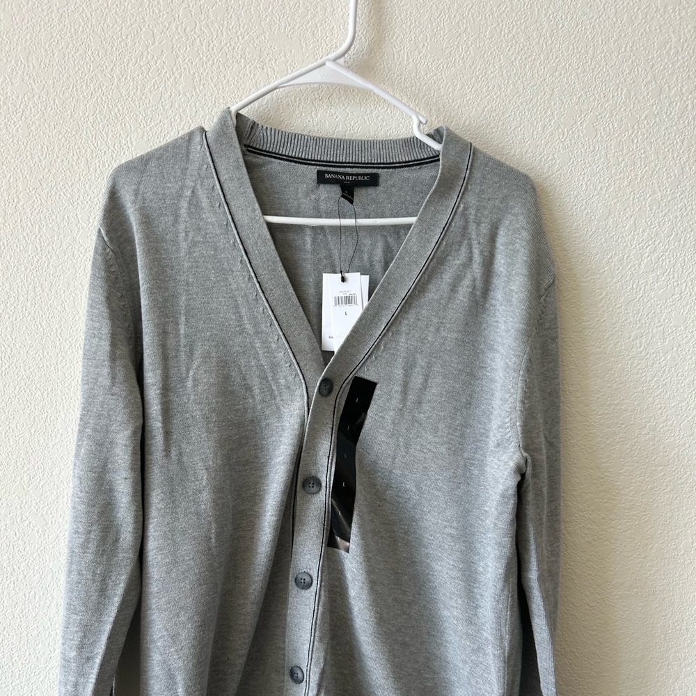 NWT Mens Banana Republic Cardigan Sweater L Gray